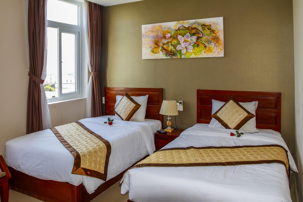 Thanh Ha Hotel Da Nang Exterior photo